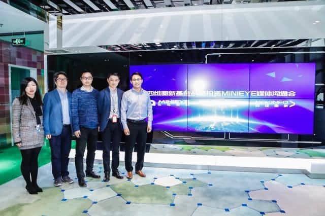 0940b1349a264ffe97ad7d764290e6f2