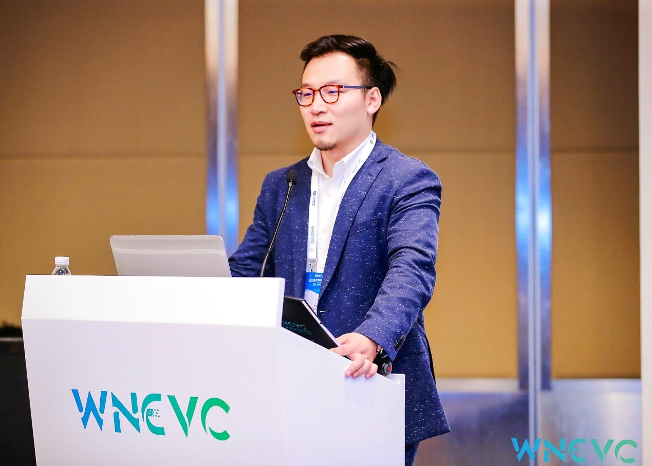 21c84751-ff3b-45eb-998b-9c26721c54a2