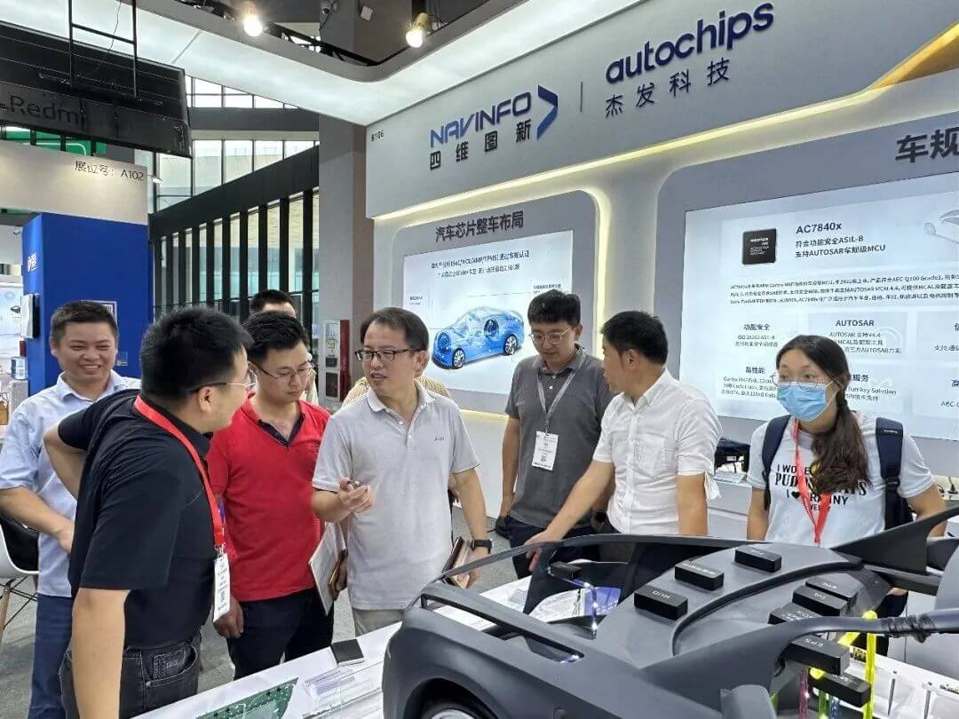 冰球突破-冰球电游奢华版_MG冰球游戏