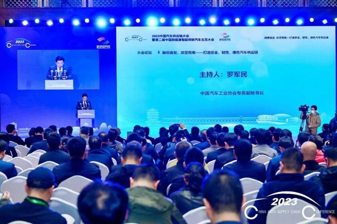 冰球突破-冰球电游奢华版_MG冰球游戏