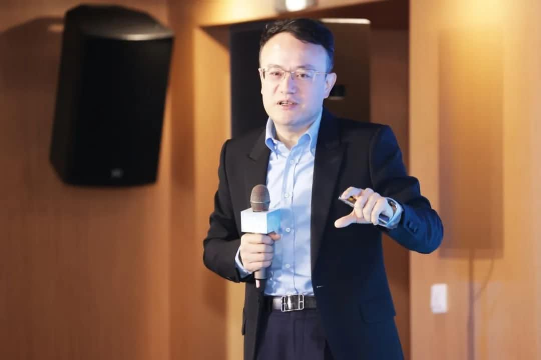 冰球突破-冰球电游奢华版_MG冰球游戏