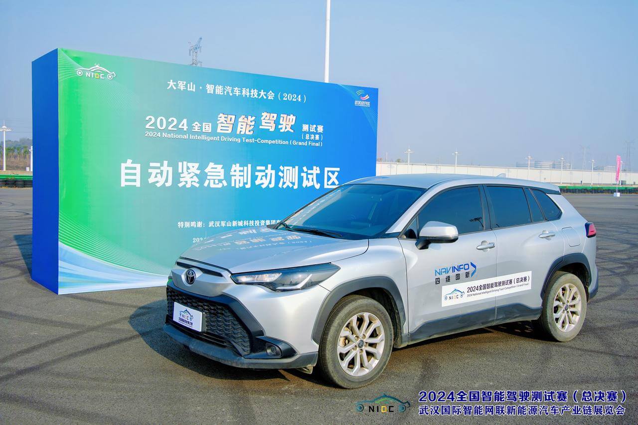 冰球突破-冰球电游奢华版_MG冰球游戏