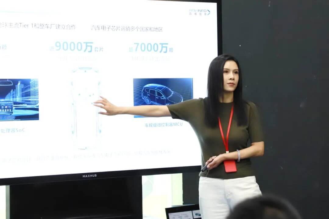 冰球突破-冰球电游奢华版_MG冰球游戏