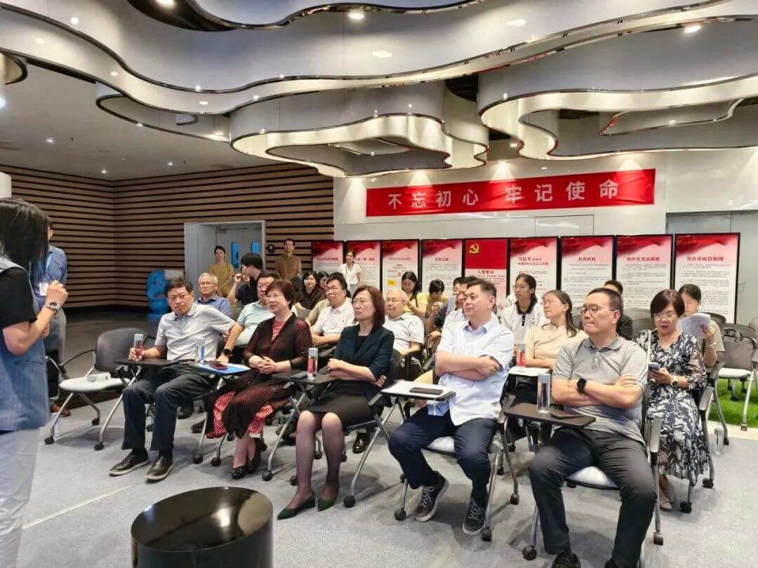 冰球突破-冰球电游奢华版_MG冰球游戏